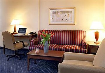 By Marriott Center Hotel Filadelfia