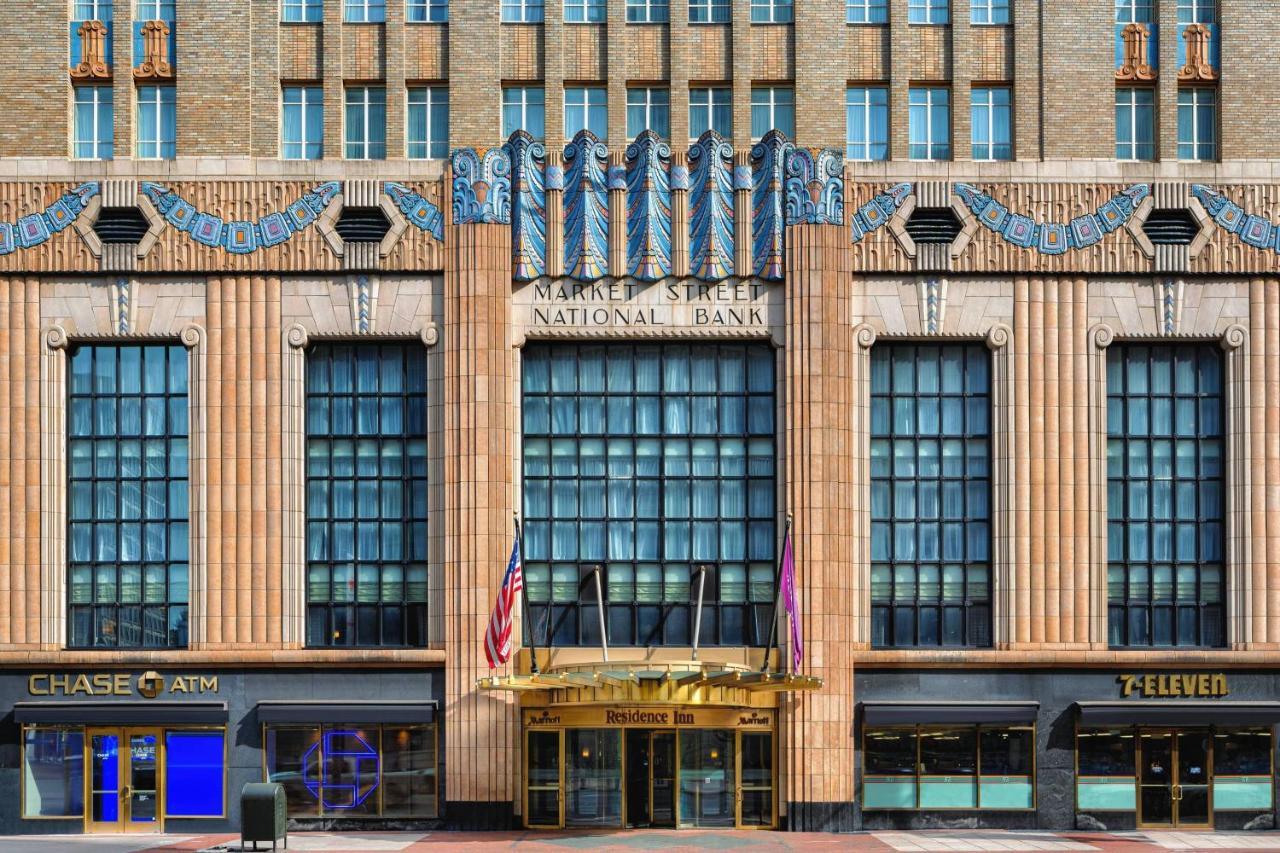 By Marriott Center Hotel Philadelphia